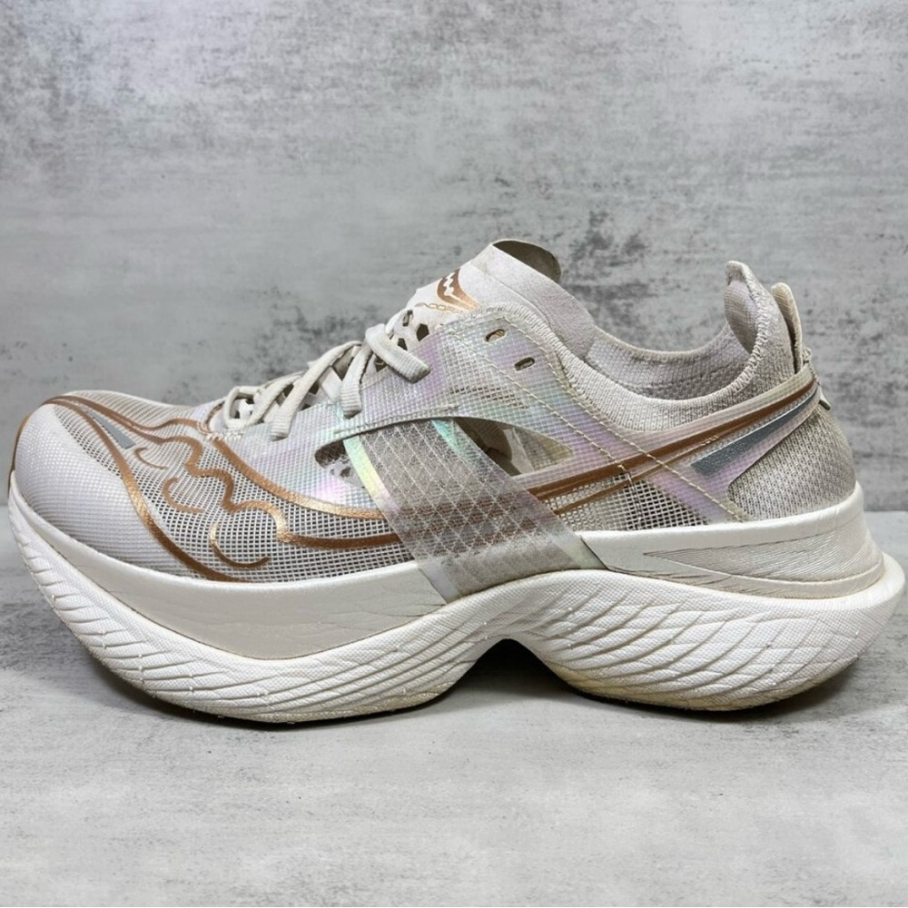 Saucony Endorphin Elite Running Shoes - Women's Size 9.5 - Cream